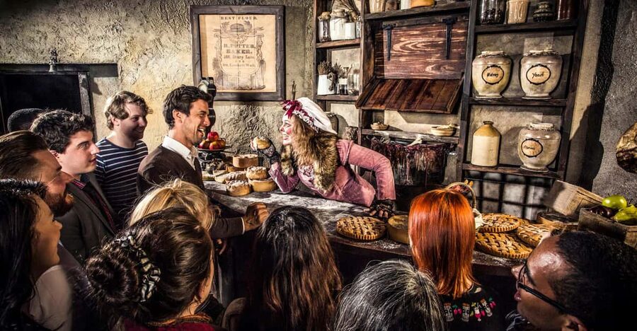 London: Entry Ticket to London Dungeon - Sets that make the history feel close