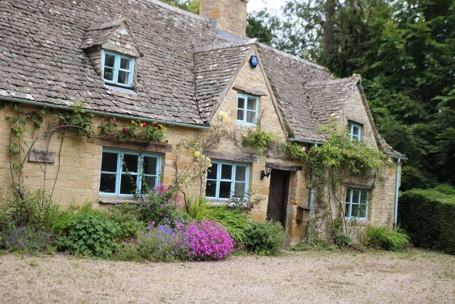 London: Full Day Cotswolds Tour with Shakespeare's Stratford - Snowshill and the Quieter Side of the Region