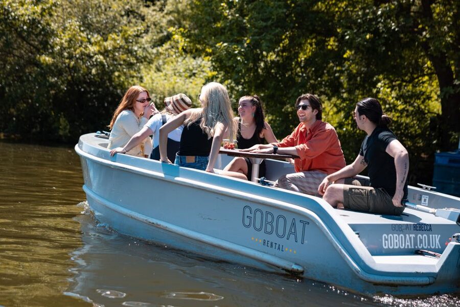 London: GoBoat Rental in Kingston upon Thames - The practical booking decision