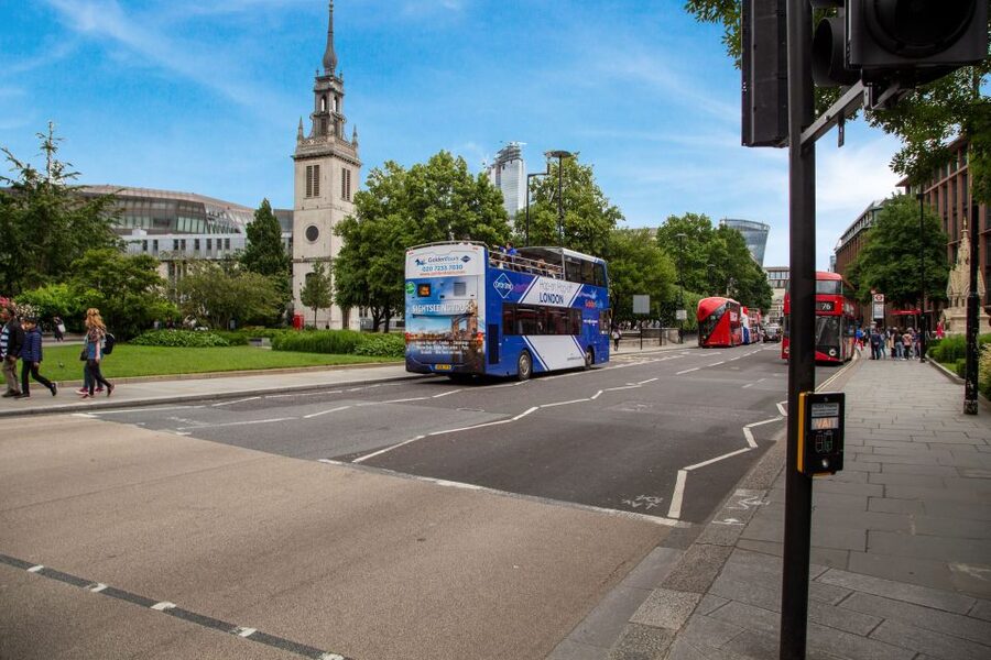 London: Golden Tours Gray Line Hop-on Hop-off Bus Tour - Is the $52.53 price good value?