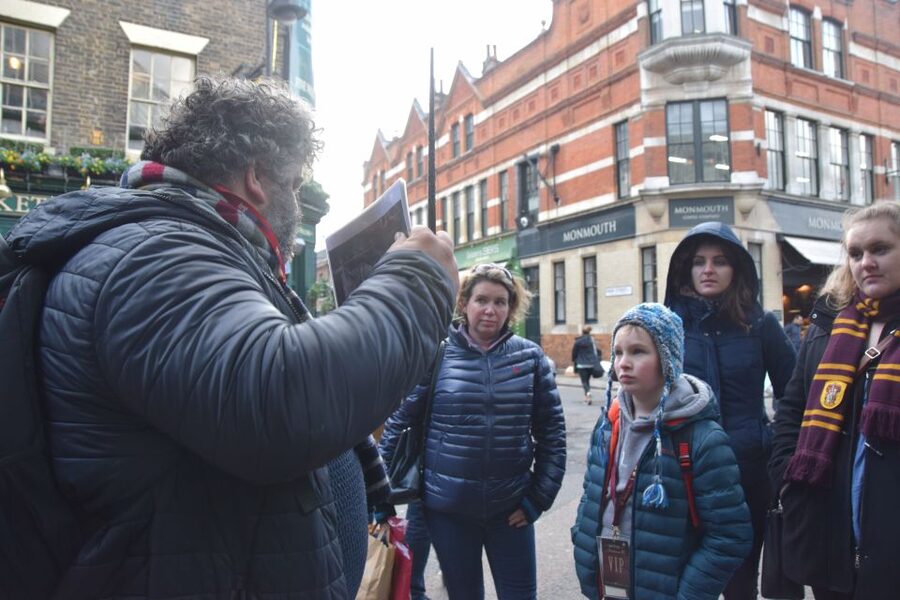 London: Guided Harry Potter Coach Tour of Locations - The Knight Bus route and London traffic