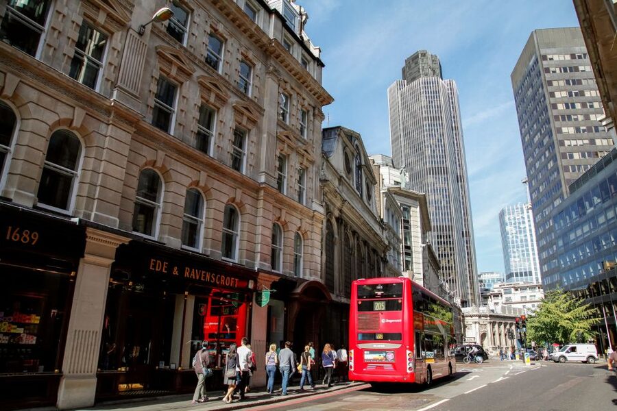 London: Guided Harry Potter Tour - Millennium Bridge and Shakespeare’s Globe