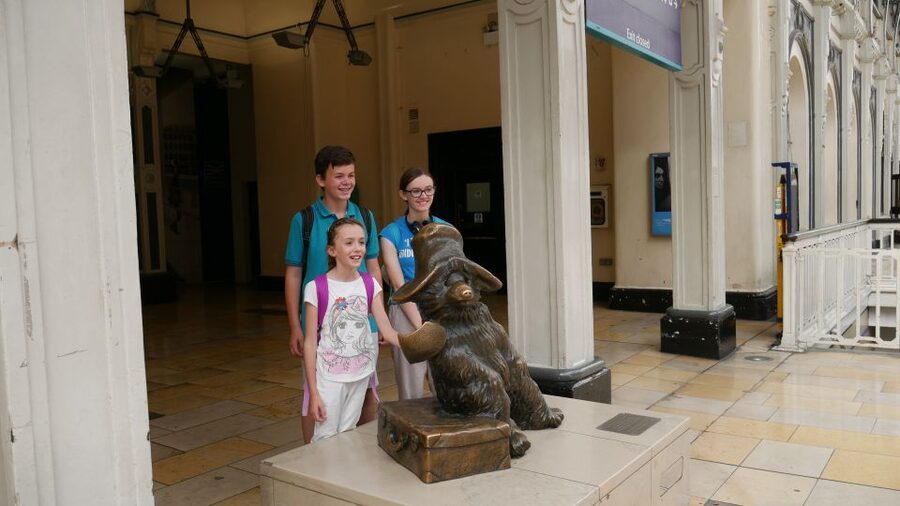 London: Guided Paddington Walking Tour - Paddington Basin and the modern city