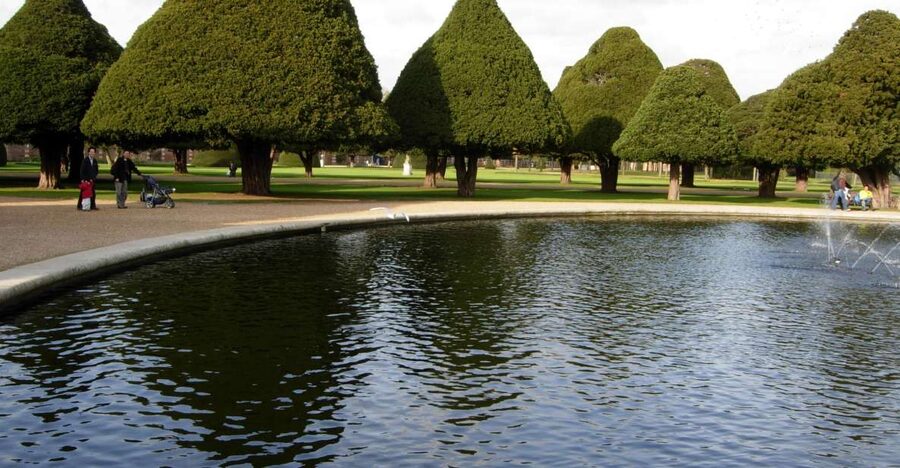 London: Hampton Court Private Guided Tour - Key points to know before booking
