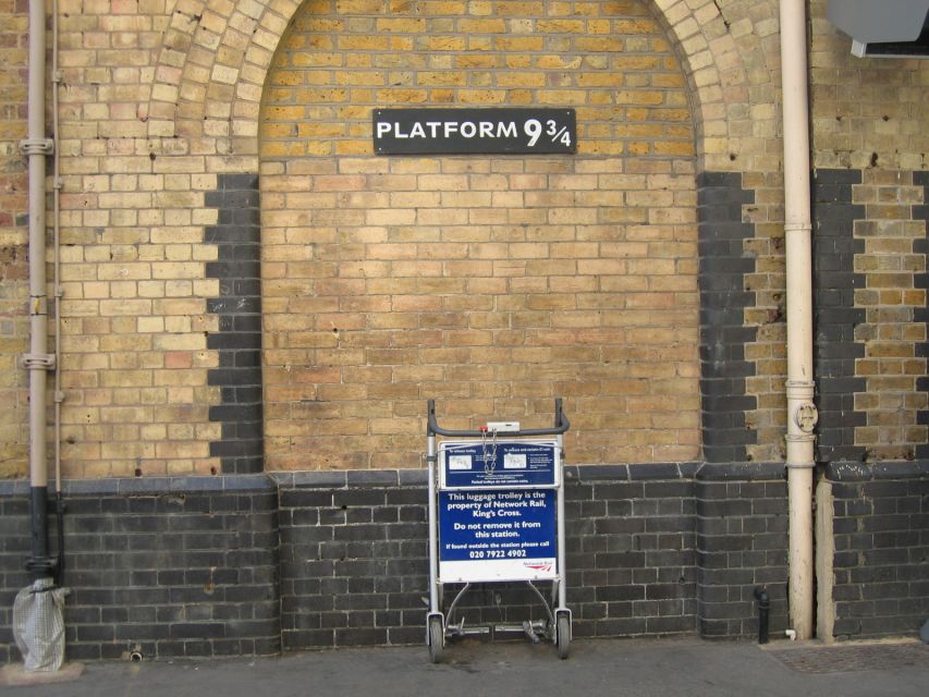 London: Harry Potter 3-Hour Private Walking Tour - Finishing at King’s Cross and Platform 9 3/4