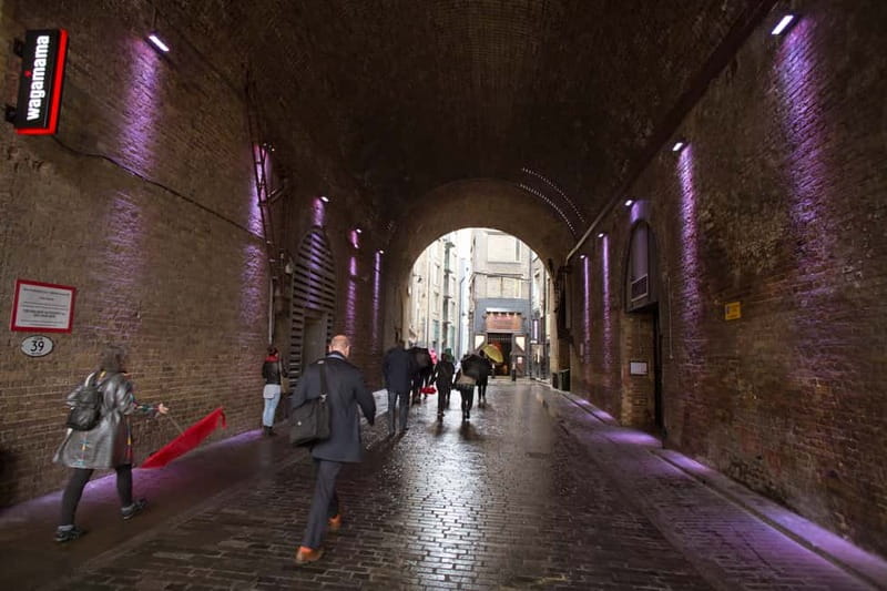 London: Harry Potter Small Group Walking Tour - The guides make the biggest difference