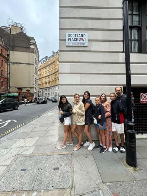 London: Harry Potter Tour in English, discover spells and secrets! - Key points at a glance