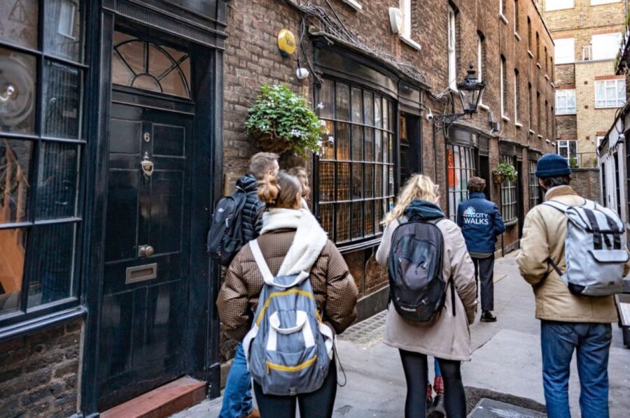 London: Harry Potter Walk, Hop-on Hop-off Bus Tour & Cruise - Using the open-top bus to reach farther-flung sights