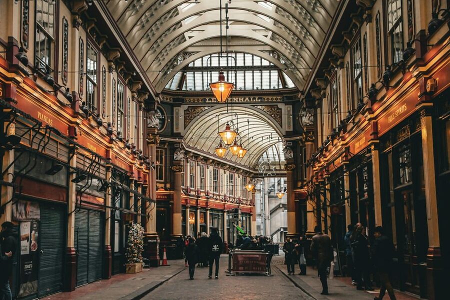 London: Hidden Secrets Of The City Guided Walking Tour - Monument and the story of the Great Fire