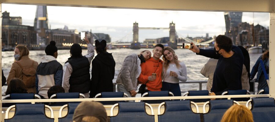 London: Hop-On Hop-Off 1-Day River Sightseeing Adventure - Westminster brings London’s grandest views