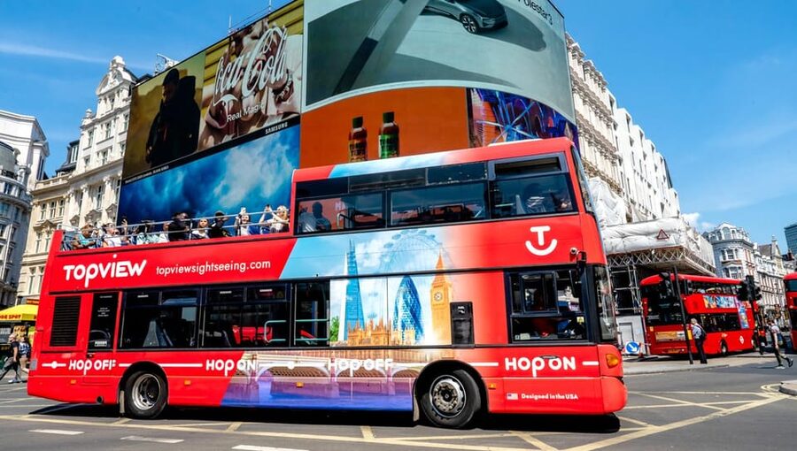 London: Hop-On Hop-Off Pass with Thames River Cruise 24 Hrs - Hyde Park, Kensington, and the Park and Palace route