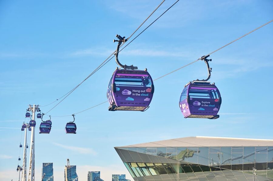 London: IFS Cloud Cable Car - Crossing the Thames from Greenwich Peninsula