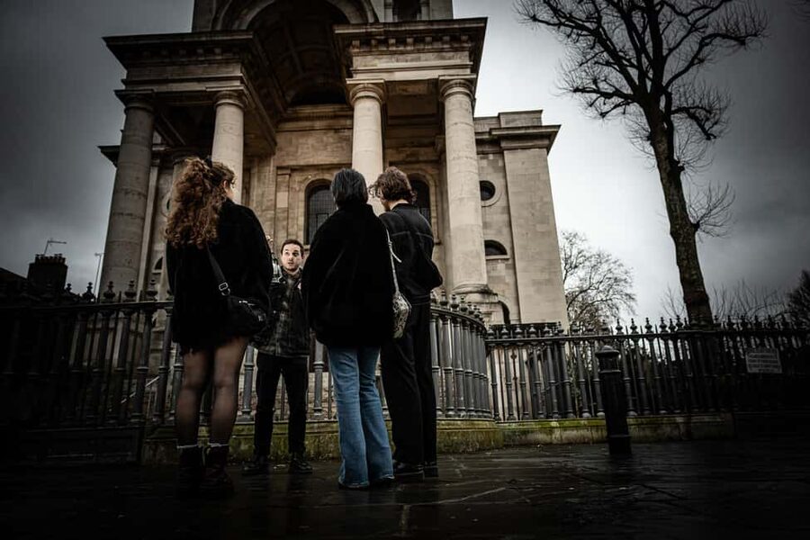 London: Jack the Ripper Interactive Tour in Whitechapel - The women behind the headlines