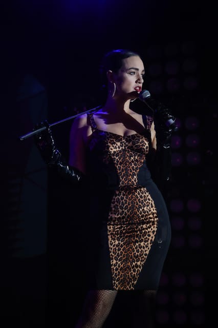 London: Kabaret Exposé - Bottomless packages and the real price