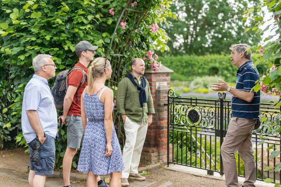 London: Kensington Palace Gardens Tour with Royal High Tea - Does the $160.29 price offer good value?