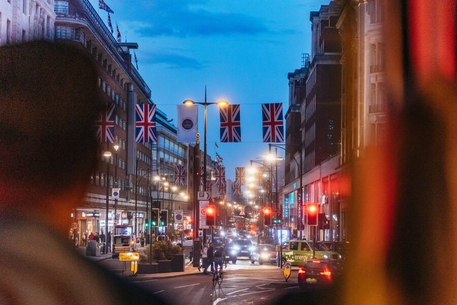 London: London by Night Sightseeing Open-Top Bus Tour - From the Royal Courts to St. Paul’s