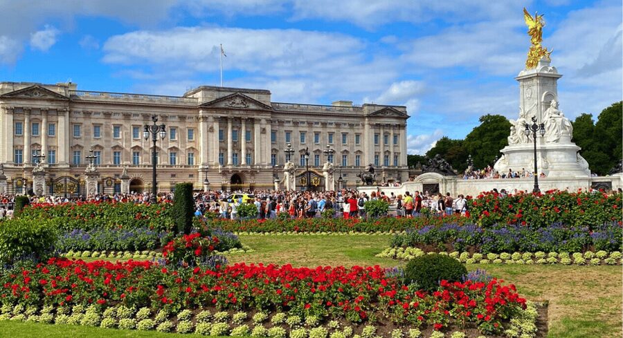 London: London Sightseeing Walking Tour with 30+ Sights - Key reasons to consider this London walk