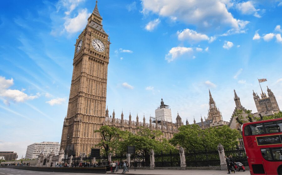 London: London Sightseeing Walking Tour with 30+ Sights - The Thames, The Shard, and Tower Bridge