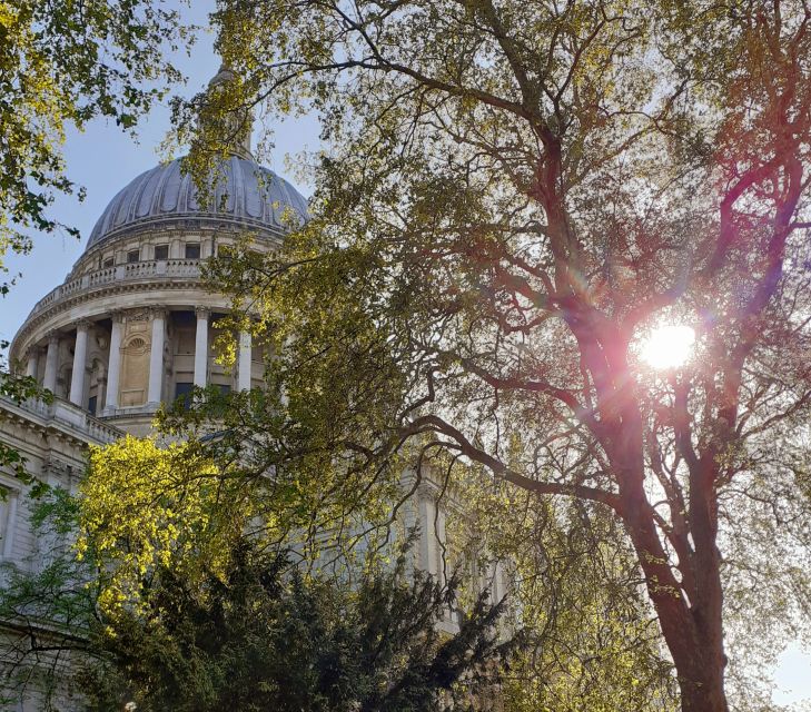 London: Medieval History Walking Tour from The Tower - Shakespeare’s Globe and the drama of the South Bank