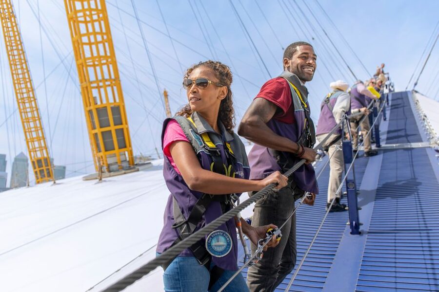 London: O2 Arena Rooftop Climbing Experience - Who will enjoy the O2 Rooftop Climb?