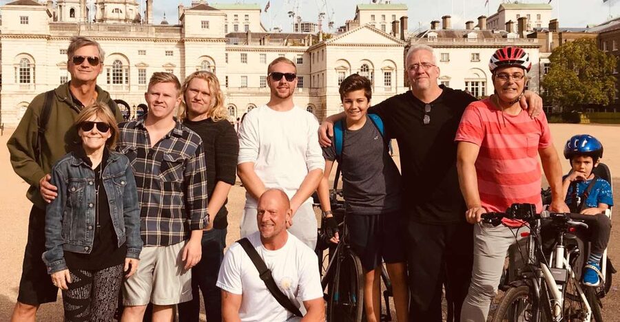 London: Parks and Palaces Guided Morning Bike Tour - Key points at a glance