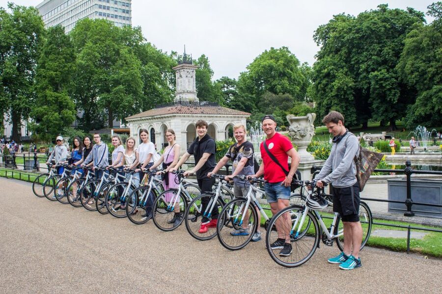 London: Parks and Palaces Guided Morning Bike Tour - Why this route works so well for a first London morning