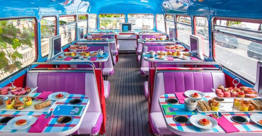 London: Peppa Pig Bus Tour with Entertainment - Key points at a glance