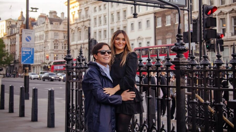 London: Private Photoshoot with Video Clip Option - The edited gallery and optional video