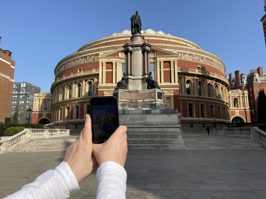 London: "Queen" Highlights Walking Tour - Who will enjoy the Queen route most?