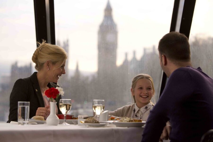 London River Thames Lunch Cruise - A London sightseeing break with lunch built in