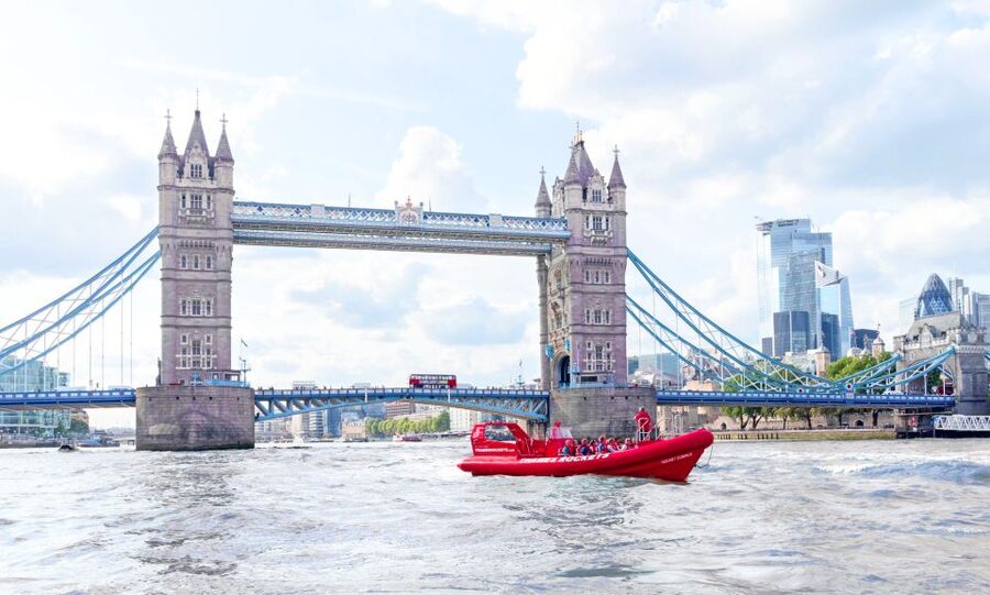 London: River Thames Speed Boat Tour - A slow look at London’s famous riverfront