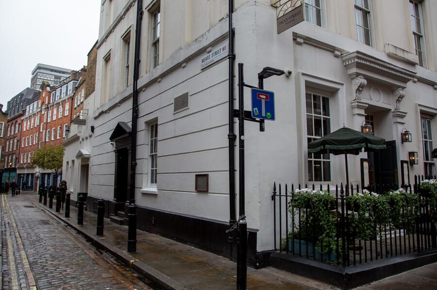 London: Rock 'n' Roll History Tour - How much time do you really get?