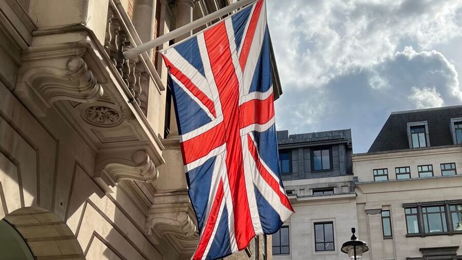 London: Royal Historic Pubs Walking Tour - What the $39 price really covers