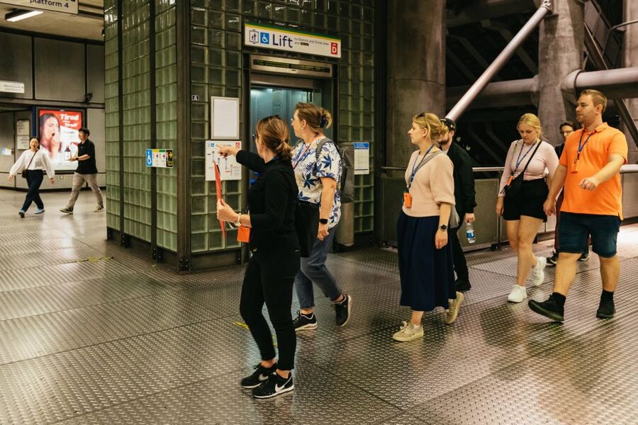 London: Secrets of the London Underground Walking Tour - The guides make the difference
