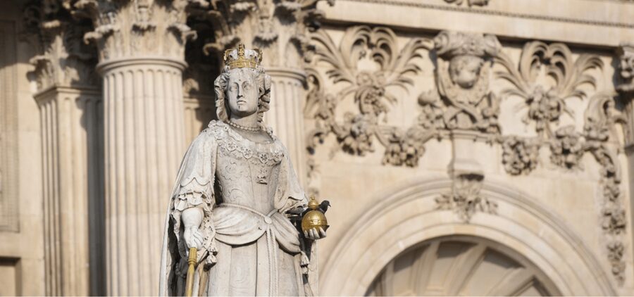 London: Self-Guided History City Tour with an App - Tower Bridge, the Queens Walk, and HMS Belfast