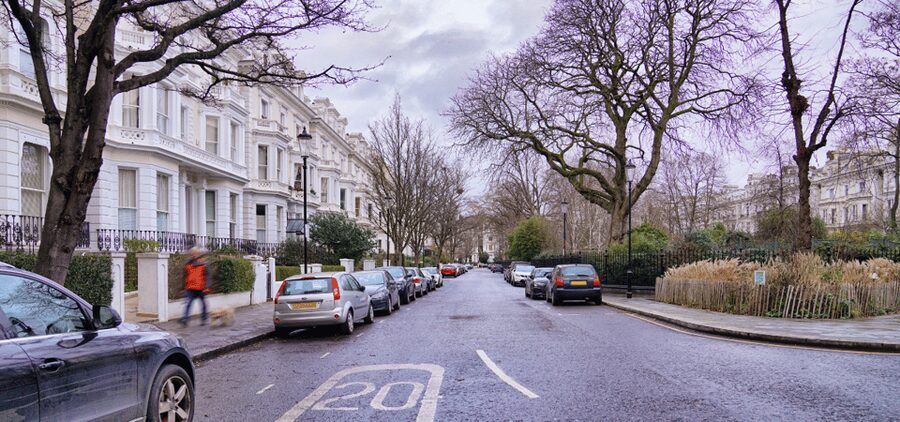 London: Self-Guided Notting Hill Walking Tour with an APP - Is $14 good value for two hours?