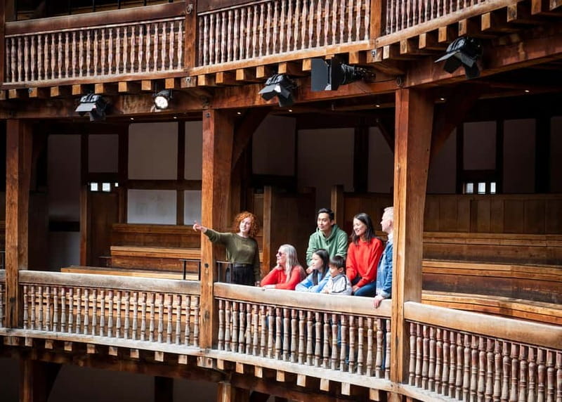 London: Shakespeare's Globe Theatre Guided Tour - A guided story of fire, plague, and political pressure
