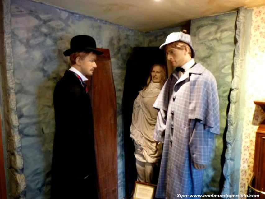 London: Sherlock Holmes Museum & Westminster Walking Tour - Timing, group size, and physical effort