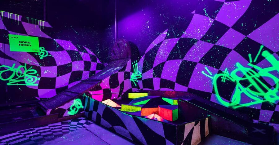 London: Shoreditch Junkyard Golf Tickets for 9 or 18 Holes - Choosing between 9 and 18 holes