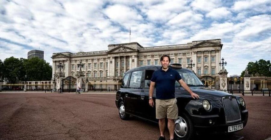 London: Sightseeing Black Cab Tour with Hotel Pickup - The quick take: a private London overview with local personality