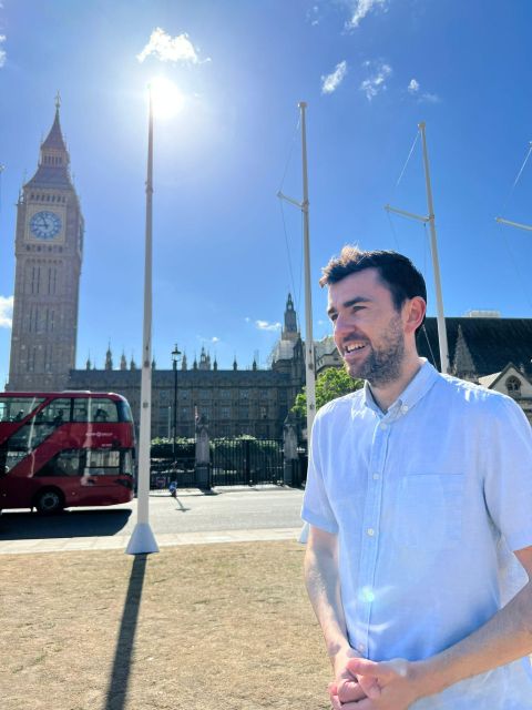 London: Sightseeing Tour - in clear, slow English - Trafalgar Square in a compact 10 minutes