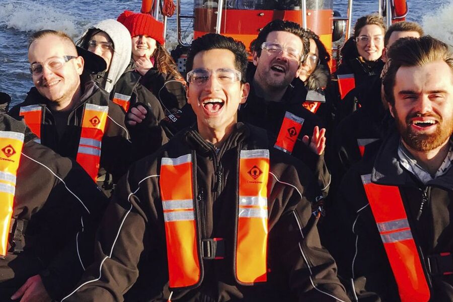 London: Speedboat Tour Through Heart of the City - Clothing, weather, and comfort on the river
