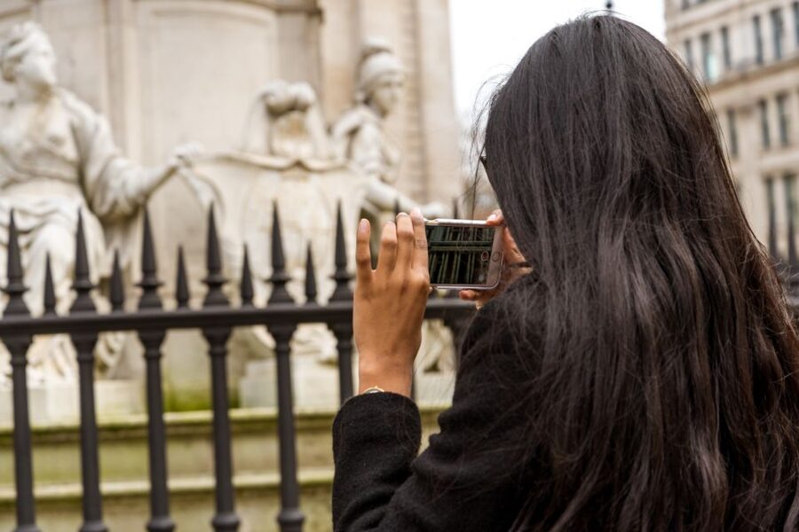 London: St Paul's Cathedral Entry Ticket - Using the touchscreen guide well