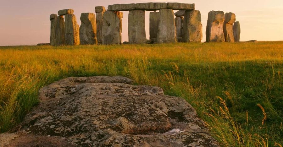 London: Stonehenge, Glastonbury & Avebury Small Group Tour - Stonehenge: mystery with a formal visitor experience