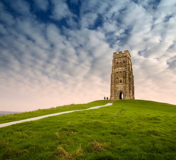 London: Stonehenge, Glastonbury & Avebury Small Group Tour - The guides are a major part of the value