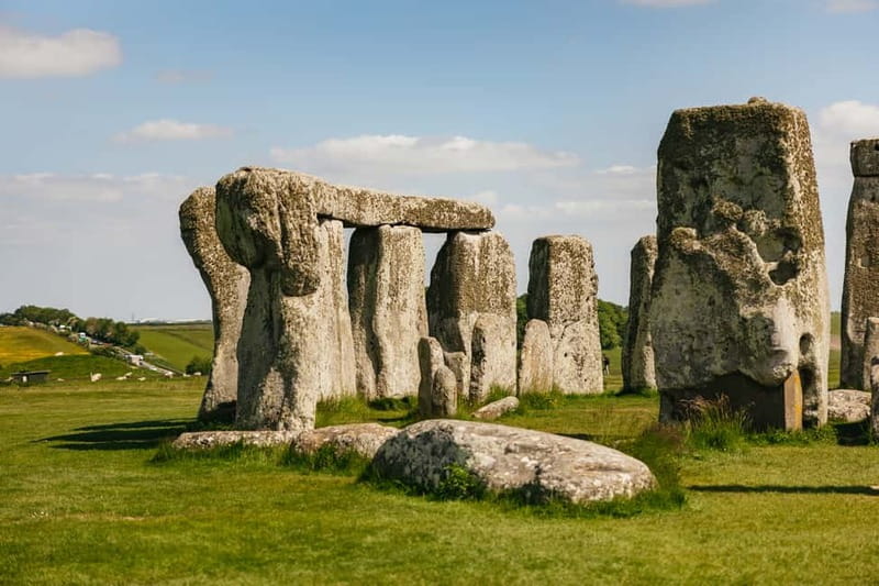 London: Stonehenge Morning or Afternoon Tour Optional Lunch - Who gets the best value from this half-day trip