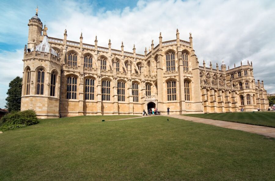 London: Stonehenge, Windsor, and Bath Day Trip by Bus - Bath, the Roman Baths, and the River Avon