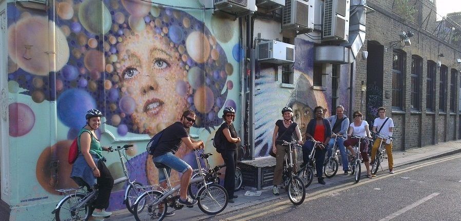 London: Street Art Bike Tour - Brick Lane: the lively opening chapter