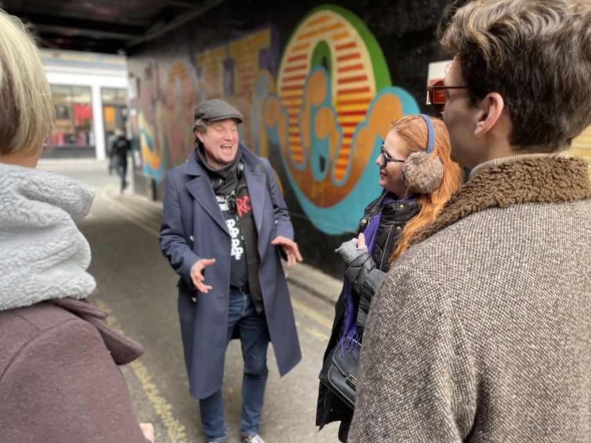 London: The Great British Rock and Roll Music Walking Tour - What the two-hour pace feels like