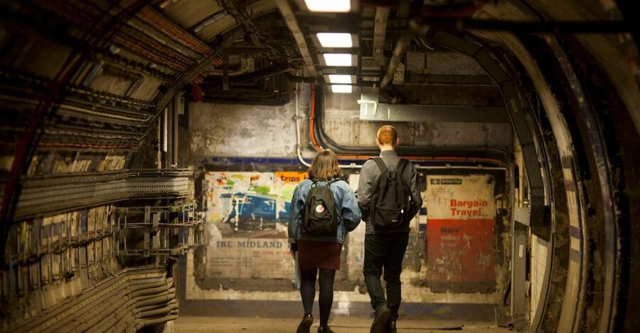 London: The Lost Tunnels of Euston Station Guided Tour - How the guide shapes the experience
